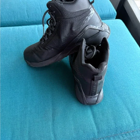 Reebok Men's black Athletic Shoes